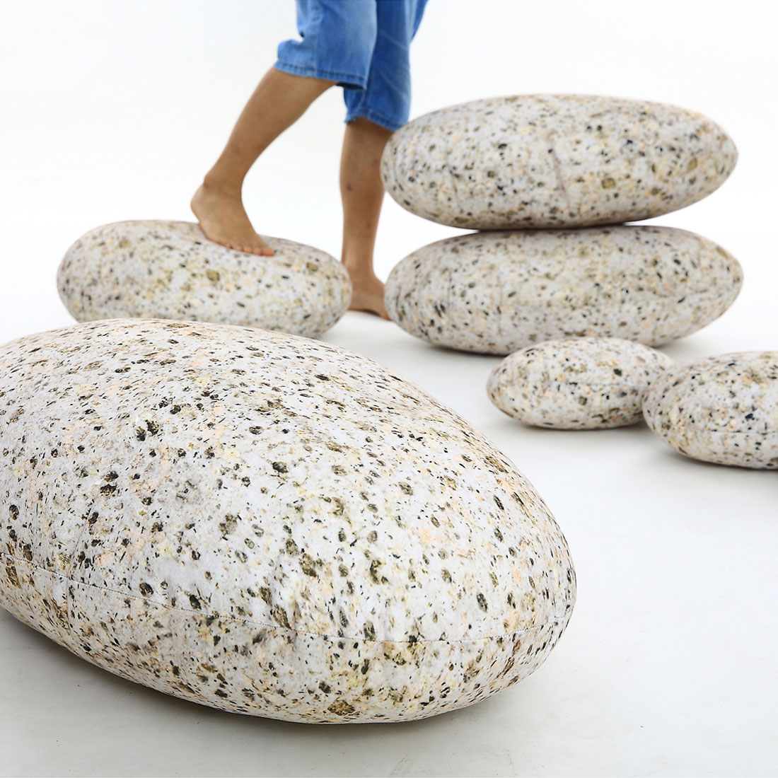 Pebble Floor Rock Cushions 